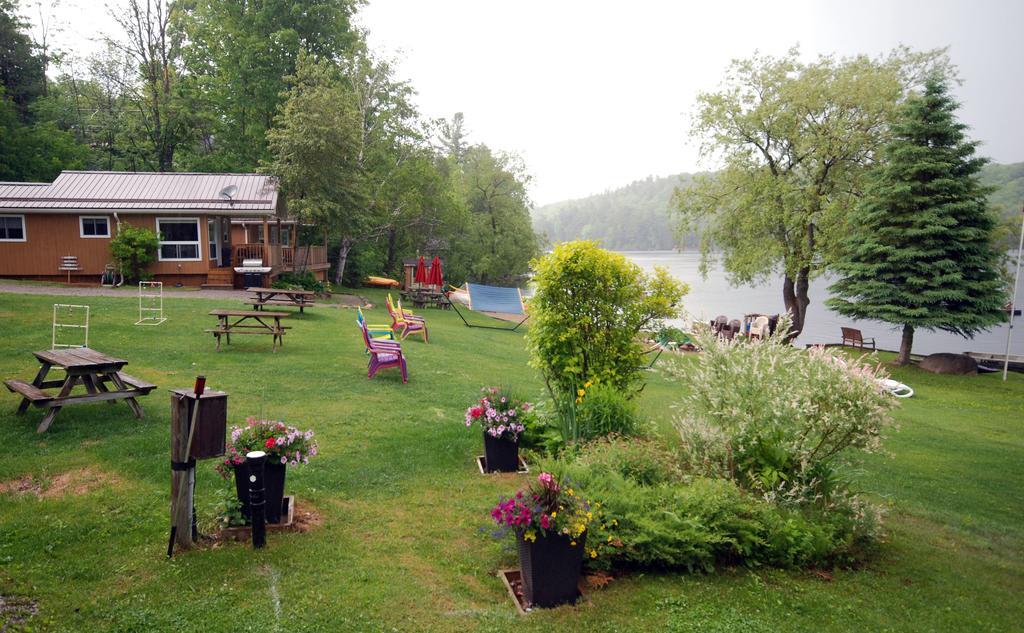 Ogopogo Resort Carnarvon Eksteriør billede