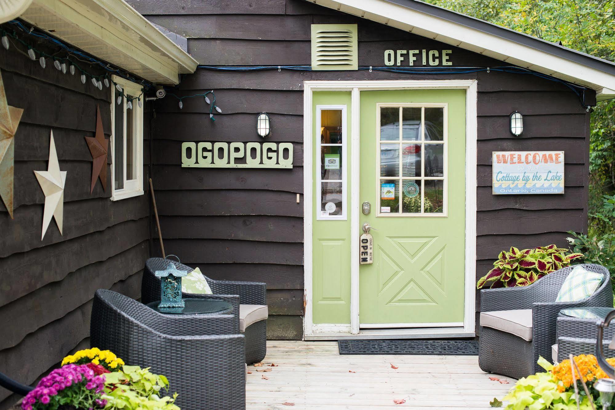 Ogopogo Resort Carnarvon Eksteriør billede